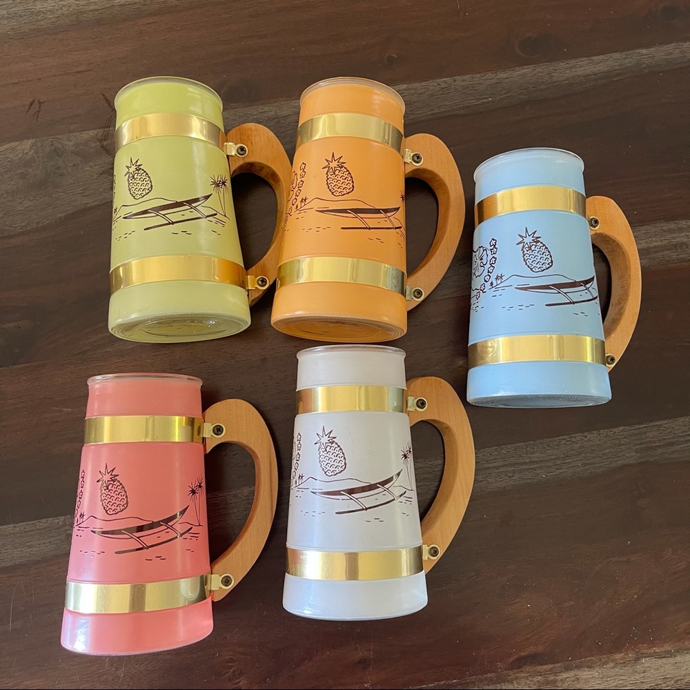 Vintage 1960s Siesta Ware frosted glass tiki mugs